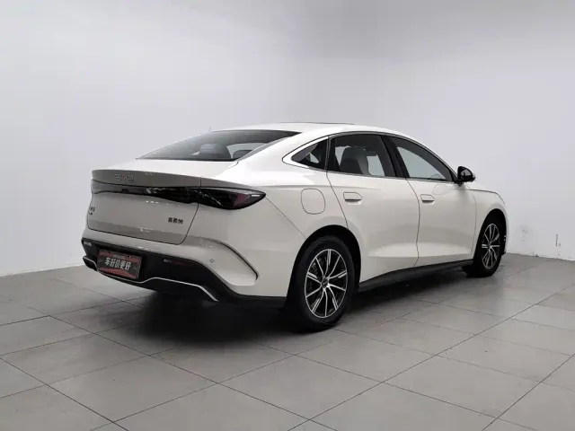 BYD Seal 06 — Фото автомобиля 2
