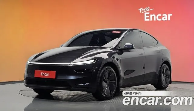 Фотография автомобиля — Tesla Model Y