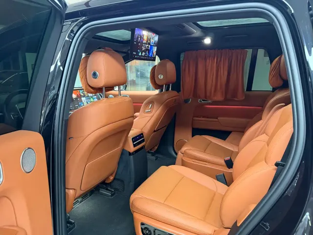 Li Auto L9 — Фото автомобиля 7
