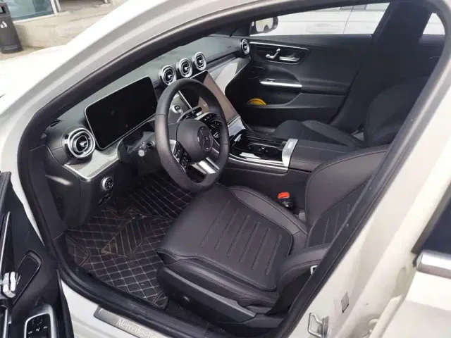 Mercedes-Benz C-Class — Фото автомобиля 7