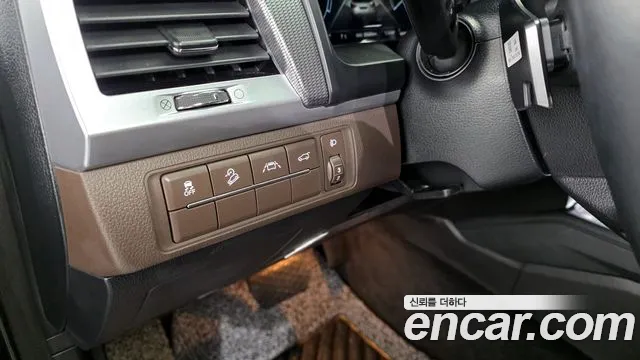 KG_Mobility_Ssangyong Rexton All Rexton Дизель 2.2 4WD — Фото автомобиля 15