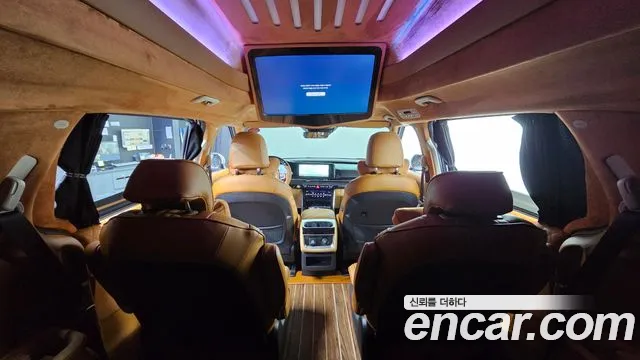 Kia Canival Carnival 4 поколение 9 мест Hi-Limousine(Спецкузов) — Фото автомобиля 19