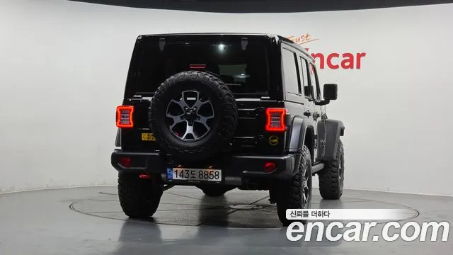 Jeep Wrangler JL — Фото автомобиля 4
