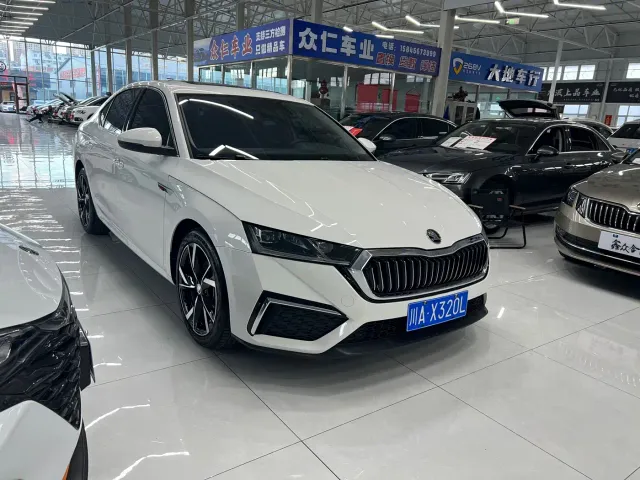 Skoda Octavia — Фото автомобиля 3