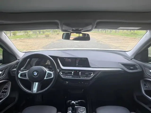 BMW 2 Series — Фото автомобиля 8