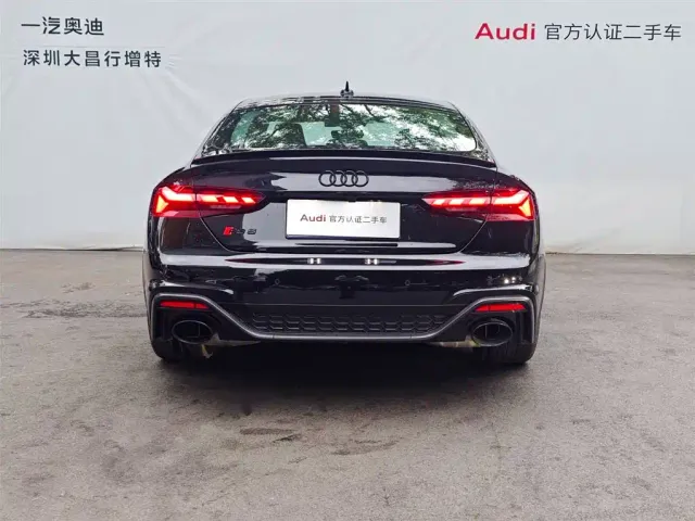 Audi Audi RS 5 2023 Model RS 5 2.9T Sportback Dark Gold Edition — Фото автомобиля 7