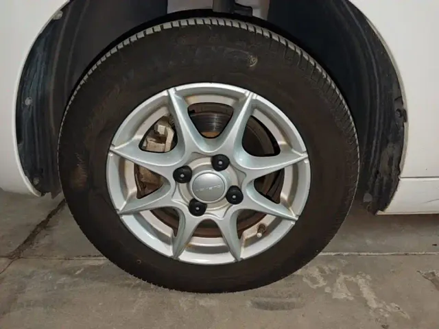 Roewe Clever — Фото автомобиля 22