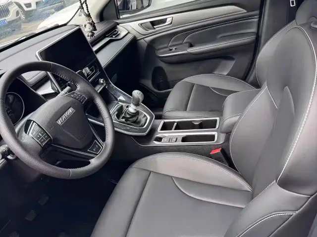 Haval M6 — Фото автомобиля 6