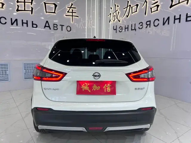 Nissan Qashqai — Фото автомобиля 5