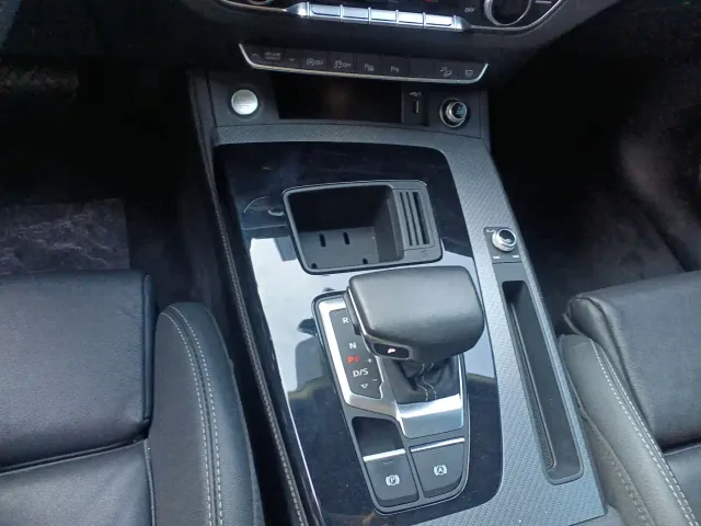Audi Q5L — Фото автомобиля 29