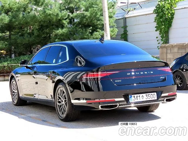 Genesis G90 Бензин 3.5 турбо AWD — Фото автомобиля 3
