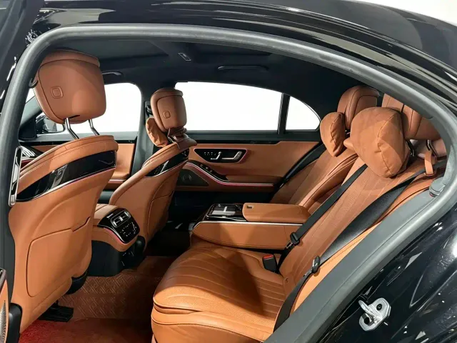 Mercedes-Benz S-Class — Фото автомобиля 8