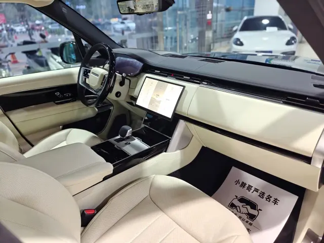 Land Rover Range Rover — Фото автомобиля 5