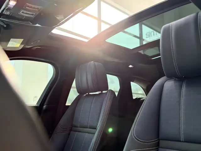 Land Rover Range Rover Velar — Фото автомобиля 11
