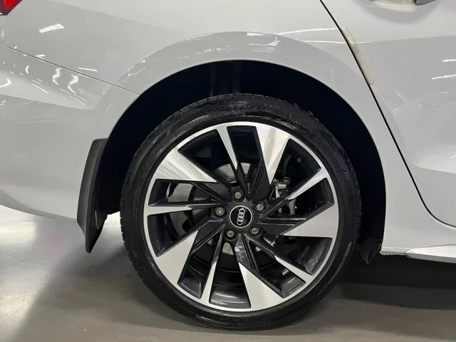 Audi A3 — Фото автомобиля 12