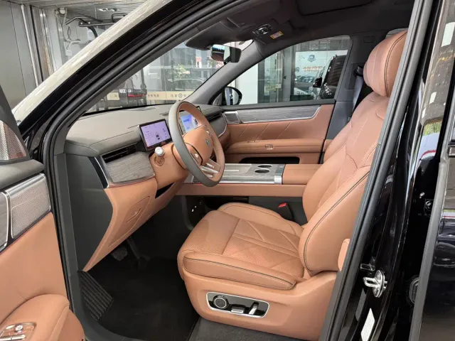 Huajing Baojun S — Фото автомобиля 5