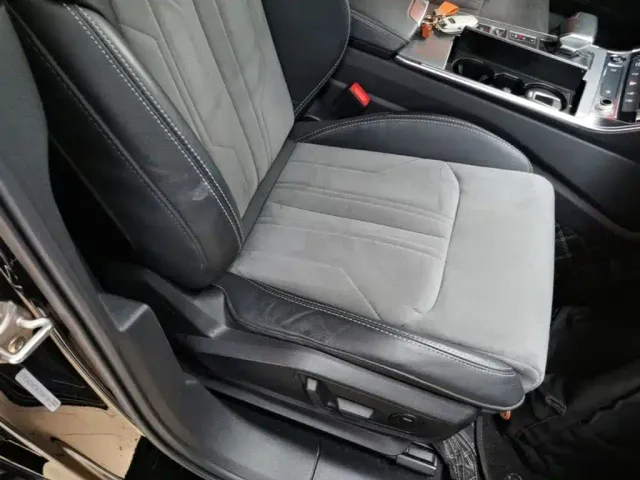 Audi A6L — Фото автомобиля 24