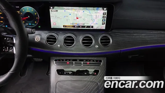 Mercedes-Benz E-Class W213 — Фото автомобиля 24