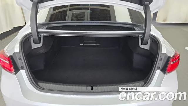 Renault Korea SM6 SM6 (New) — Фото автомобиля 20