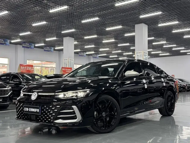 Фотография автомобиля — Volkswagen Passat