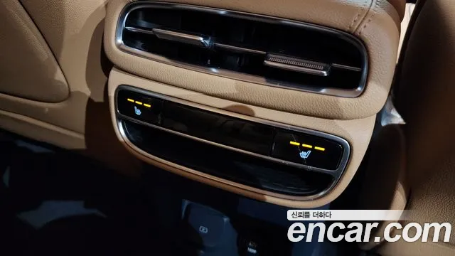 Genesis GV80 — Фото автомобиля 18