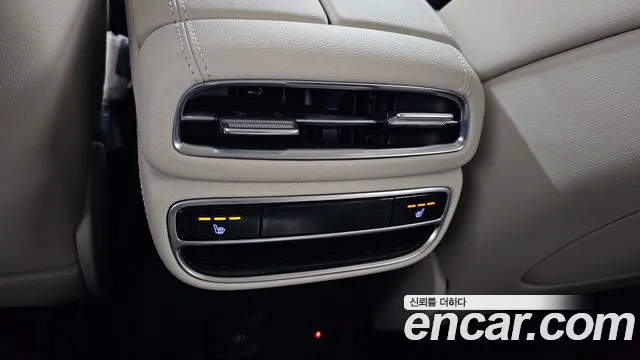 Genesis GV80 — Фото автомобиля 18