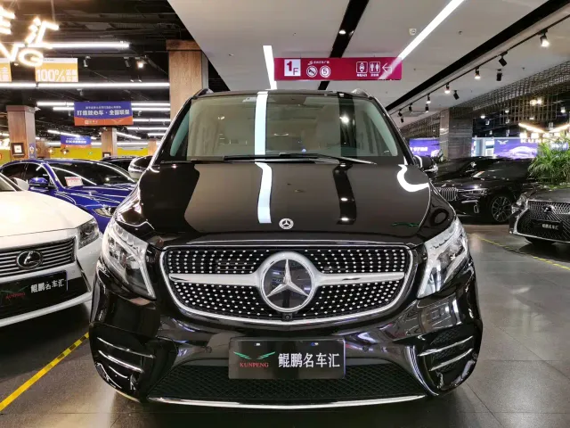 Mercedes-Benz V-Class — Фото автомобиля 2
