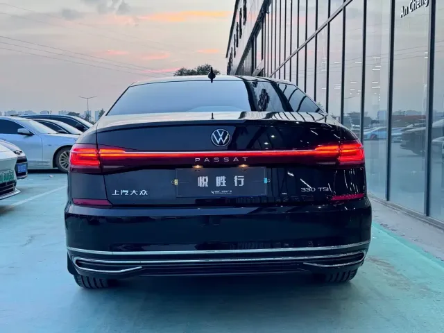 Volkswagen Passat 2024 330TSI Starlight Elite Edition — Фото автомобиля 6