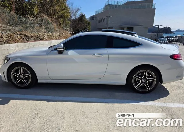 Mercedes-Benz C-Class W205 — Фото автомобиля 3