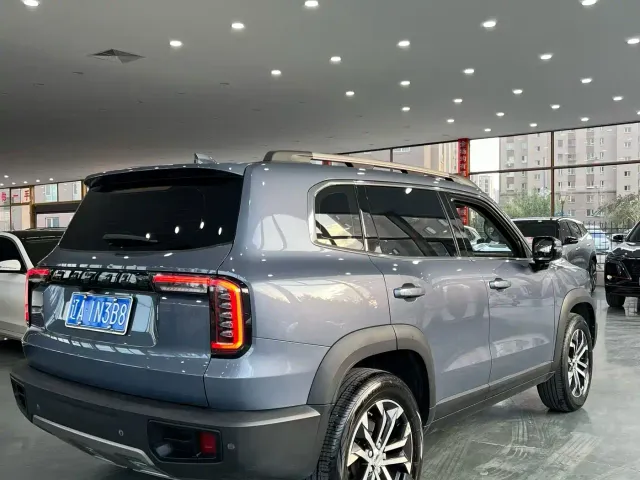 Haval Big Dog — Фото автомобиля 9