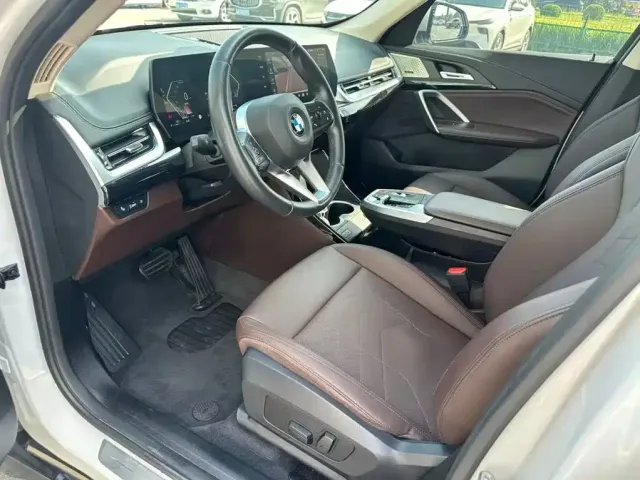 BMW X1 — Фото автомобиля 10