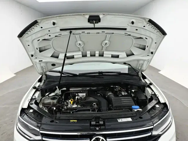 Volkswagen Tiguan L — Фото автомобиля 16