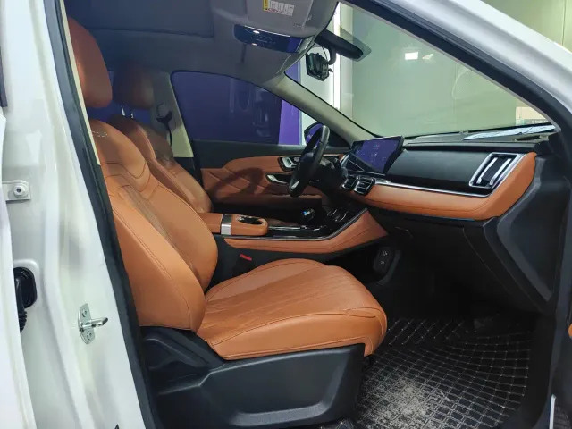 Jetour X70 Plus — Фото автомобиля 10