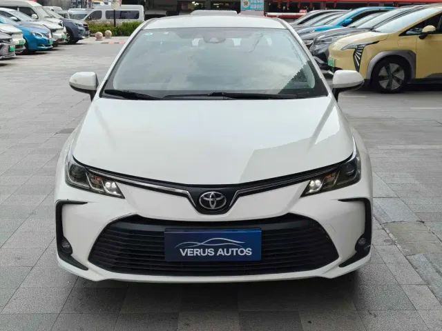 Toyota Corolla — Фото автомобиля 2