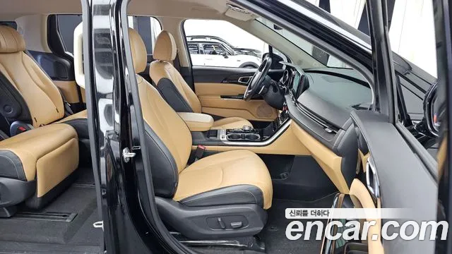 Kia Canival Carnival 4 поколение Бензин 7 мест Noblesse — Фото автомобиля 11