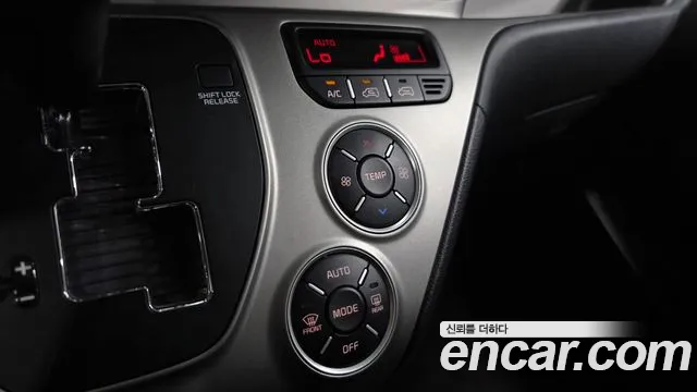 Kia RAY Новый Ray Signature — Фото автомобиля 16
