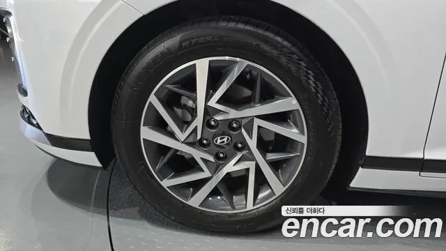 Hyundai Grandeur GN7 — Фото автомобиля 5