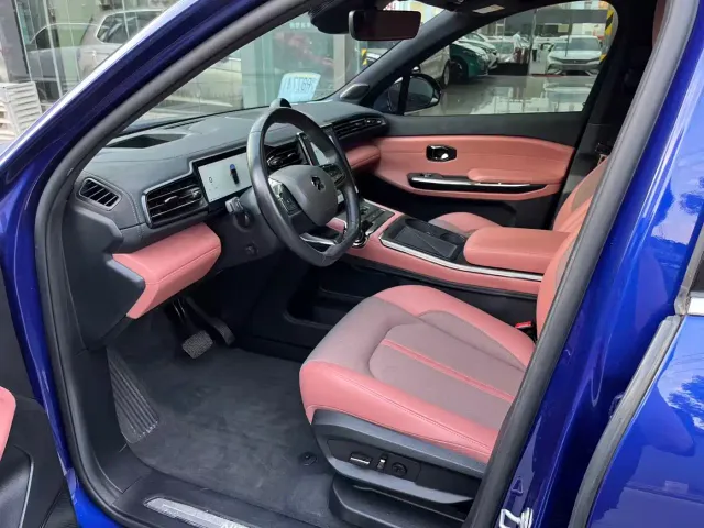 Nio EC6 — Фото автомобиля 7