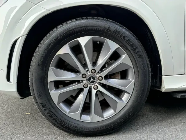 Mercedes-Benz GLE-Class — Фото автомобиля 16