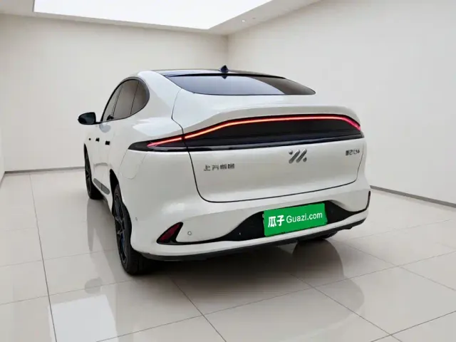 IM Motors LS6 — Фото автомобиля 24