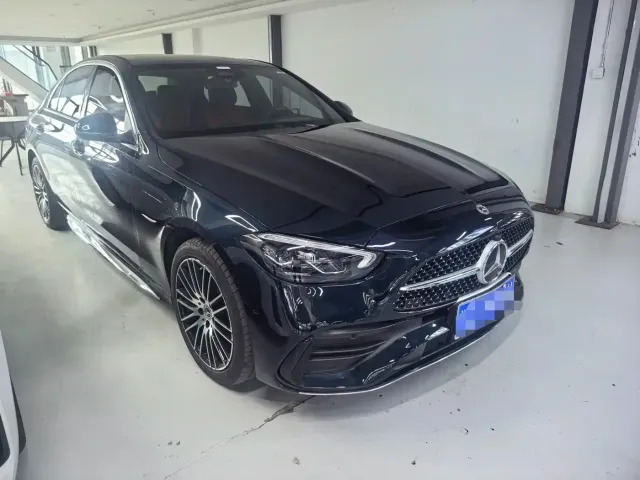 Mercedes-Benz C-Class — Фото автомобиля 3