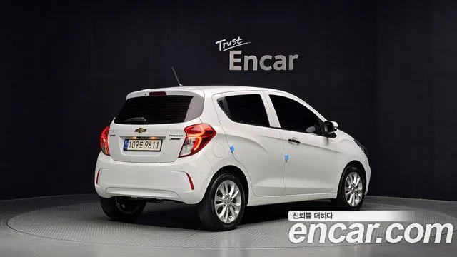 Chevrolet Spark — Фото автомобиля 2