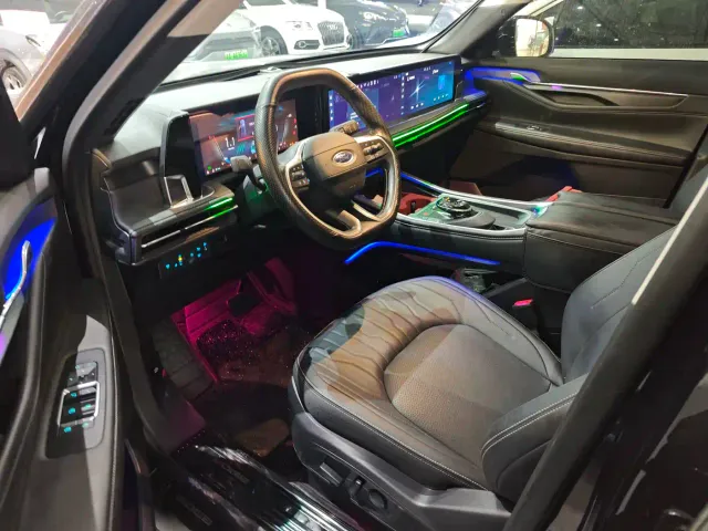 Ford Edge — Фото автомобиля 15