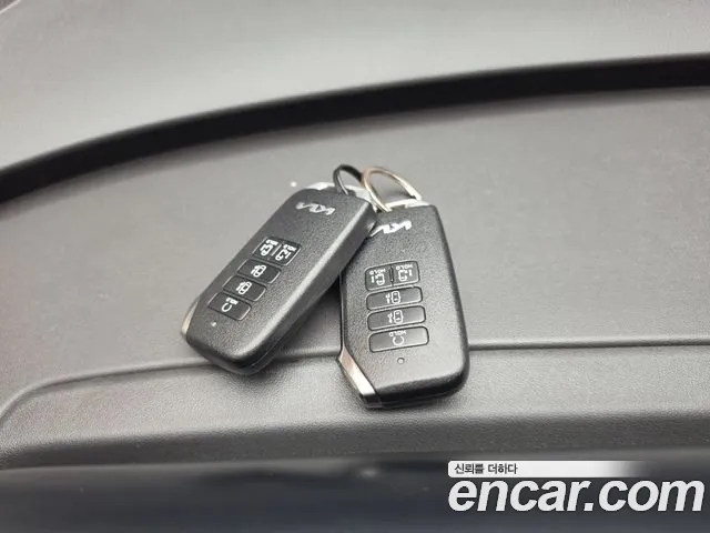 Kia Carnival 4th Gen — Фото автомобиля 24
