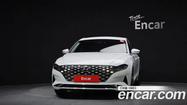 Hyundai Grandeur Новый Grandeur IG — Фото автомобиля 3