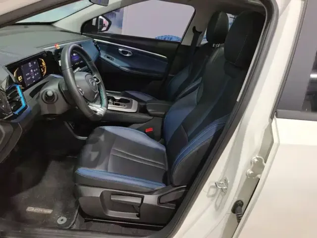 GAC Trumpchi GS3 — Фото автомобиля 14