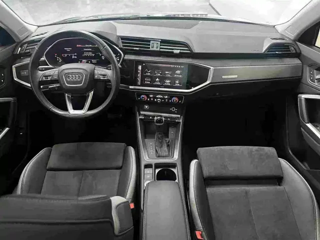 Audi Q3 — Фото автомобиля 10