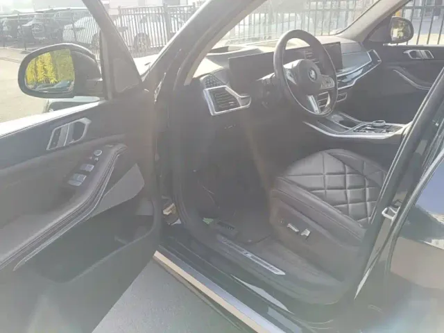 BMW X5 — Фото автомобиля 15