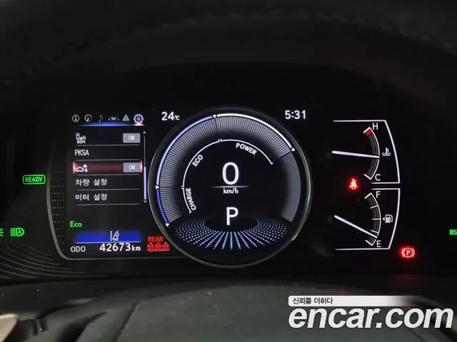 Lexus ES — Фото автомобиля 6