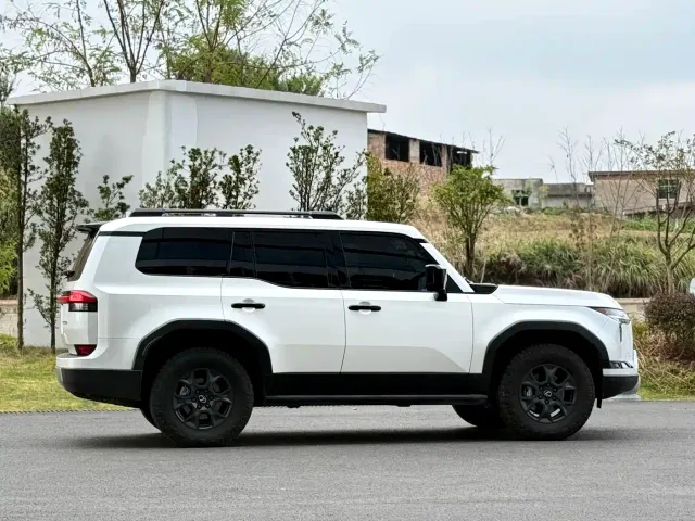 Lexus GX — Фото автомобиля 13